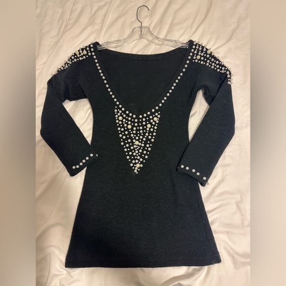 Mini dress - Picture 1 of 2